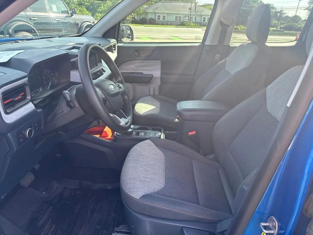 Used 2022 Blue Ford XLT image 9