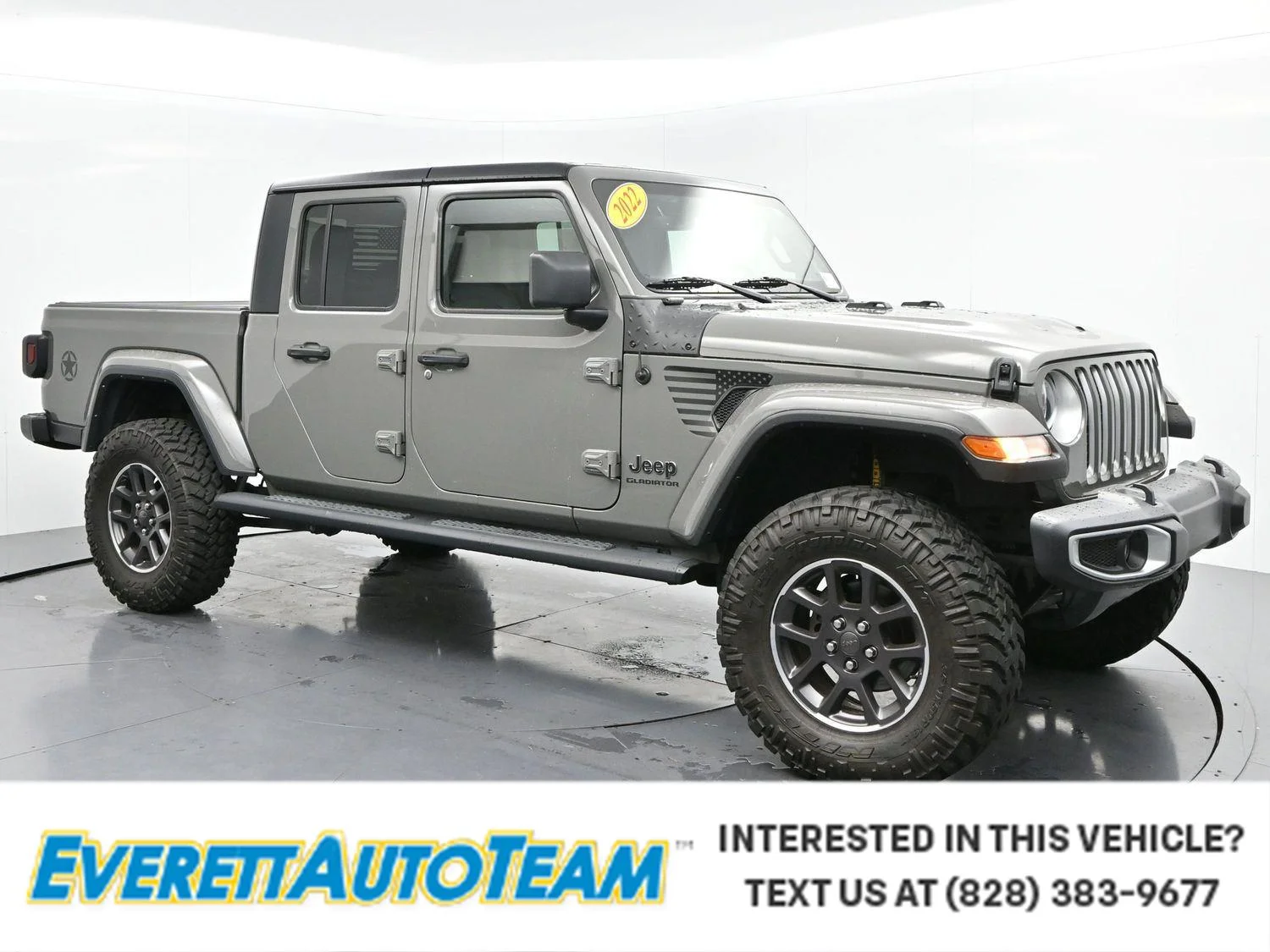 Used 2022 Sting-Gray Clearcoat Jeep Overland image 1