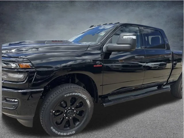 New 2027 Diamond Black Crystal Pearl-Coat Exterior Paint RAM Black Express image 9