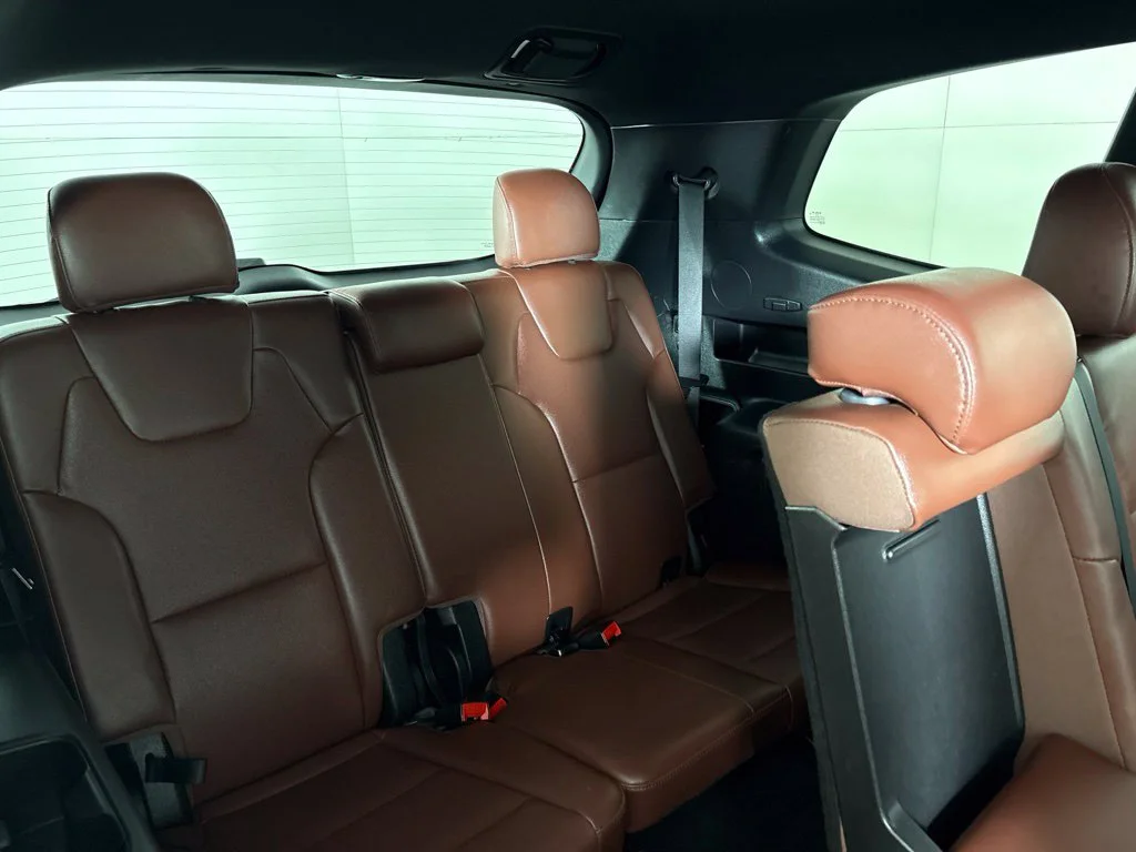 Used 2023 Green Kia EX image 23