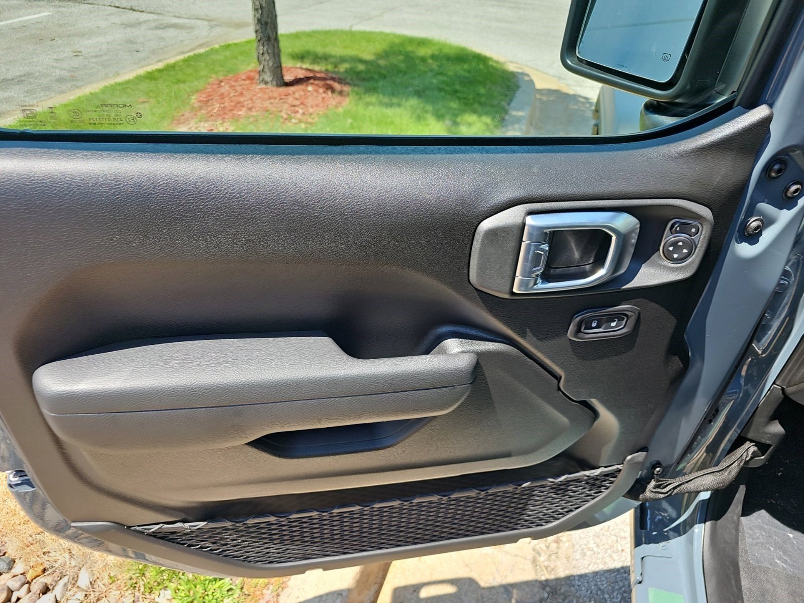 New 2026 Anvil Clearcoat Jeep Sport S image 16