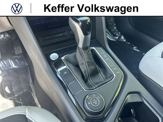 New 2026 White Volkswagen 1.5T SE image 20