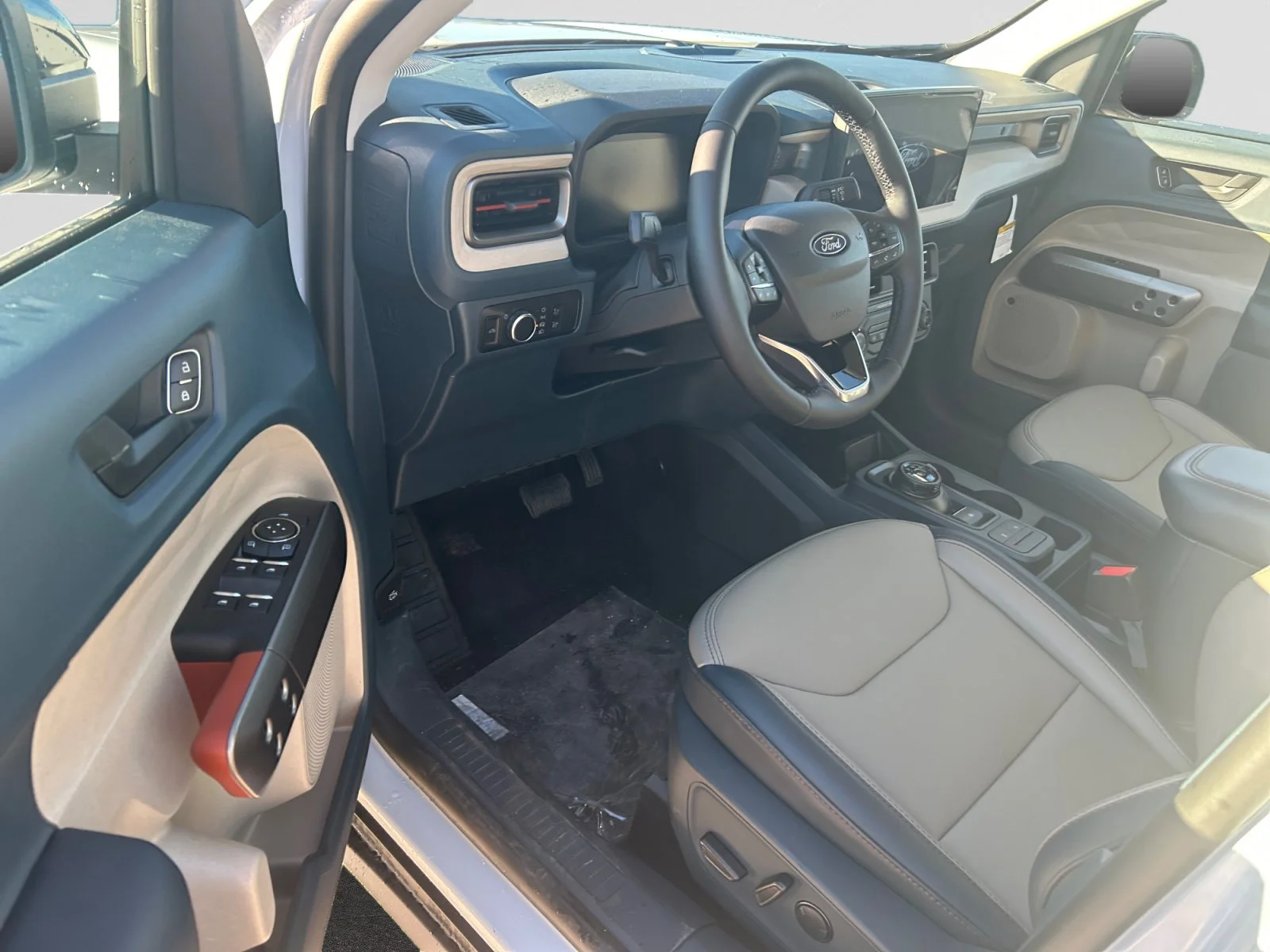 New 2026 Space White Metallic Ford LARIAT image 12