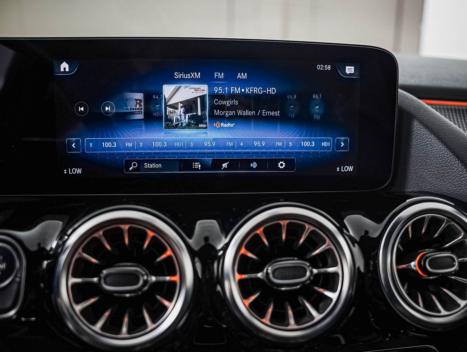 Certified Used 2023 Night Black Mercedes-Benz GLA 250 SUV image 16