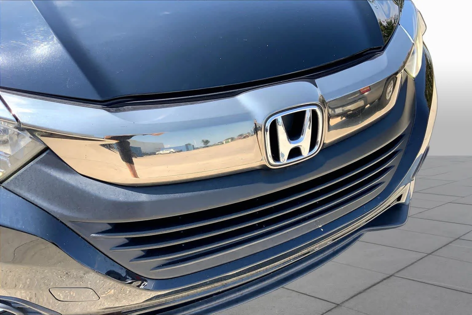 Certified Used 2022 Crystal Black Pearl Honda 2WD EX image 30