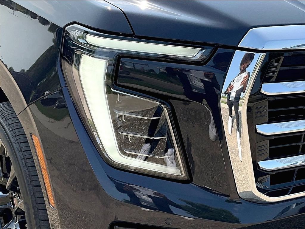 New 2026 Titanium Rush Metallic GMC Elevation image 36