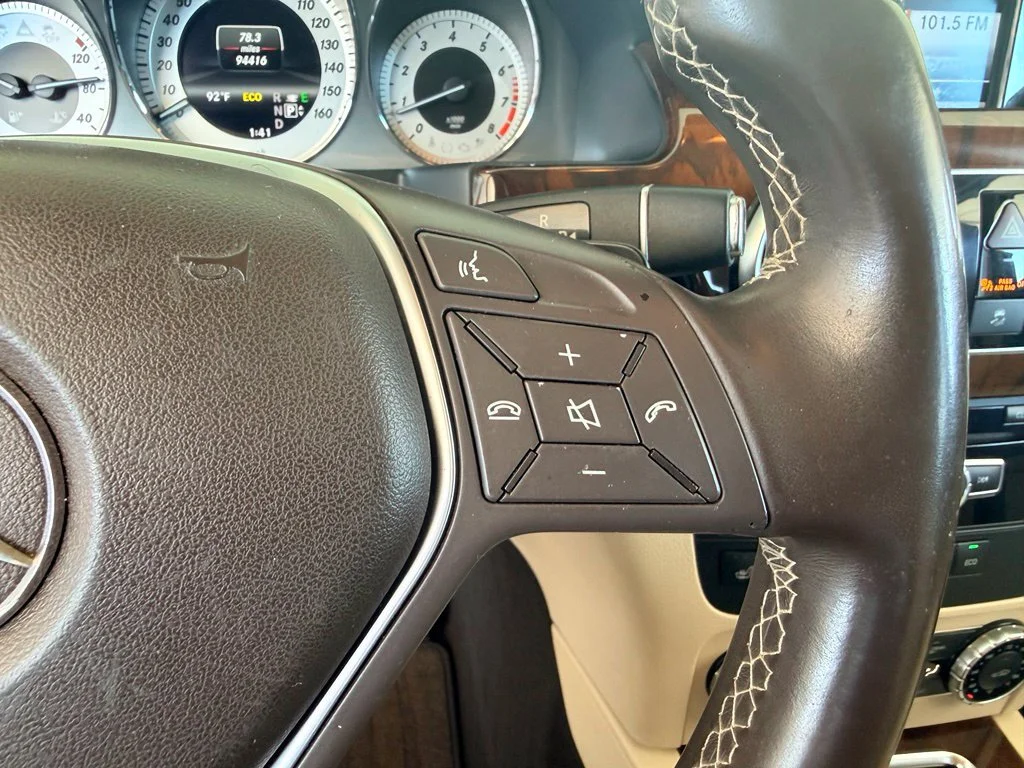 Used 2013 Silver Mercedes-Benz GLK 350 image 16