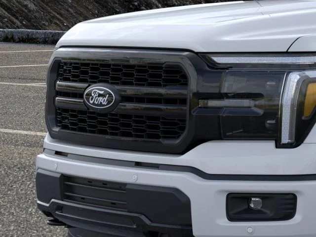 New 2026 Oxford White Ford Lariat image 17