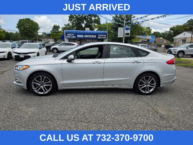Used 2017 Ford Fusion SE with VIN 3FA6P0H92HR268977 for sale in Lakewood, NJ