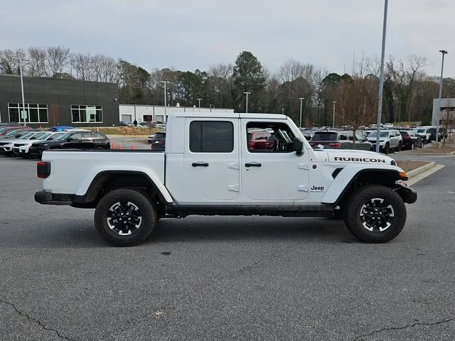 New 2026 Bright White Clear-Coat Exterior Paint Jeep Rubicon image 10
