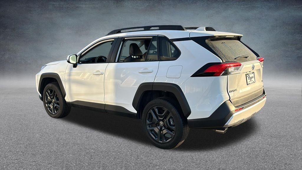 Used 2024 Ice Toyota Adventure image 4