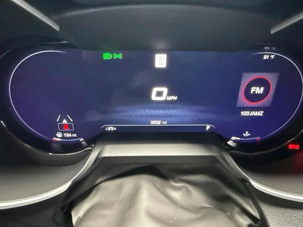 Used 2025 Red Alfa Romeo Base image 27