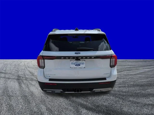New 2026 Star White Metallic Tri-Coat Ford Active image 5