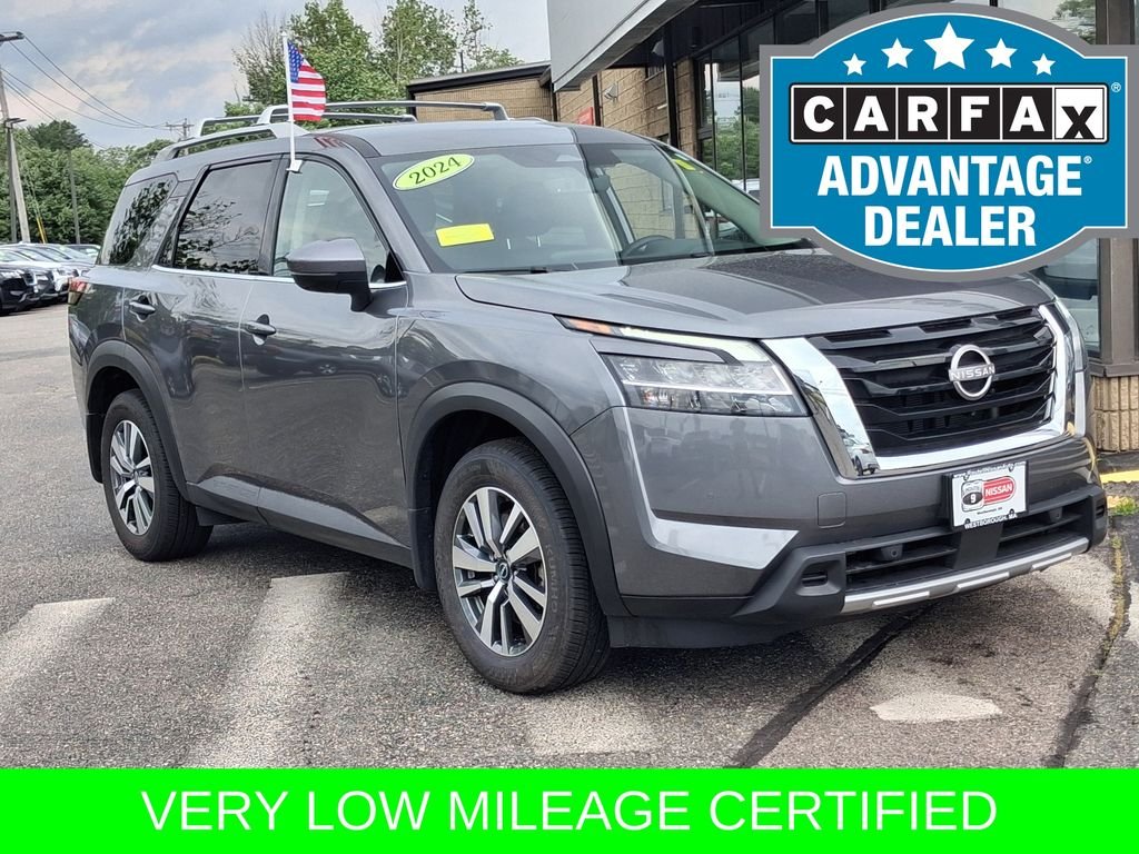 Used 2024 Gray Nissan SL image 2