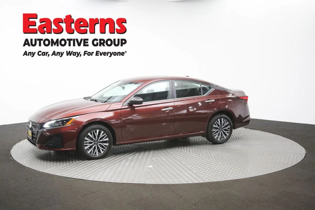Used 2025 Red Nissan 2.5 SV image 53