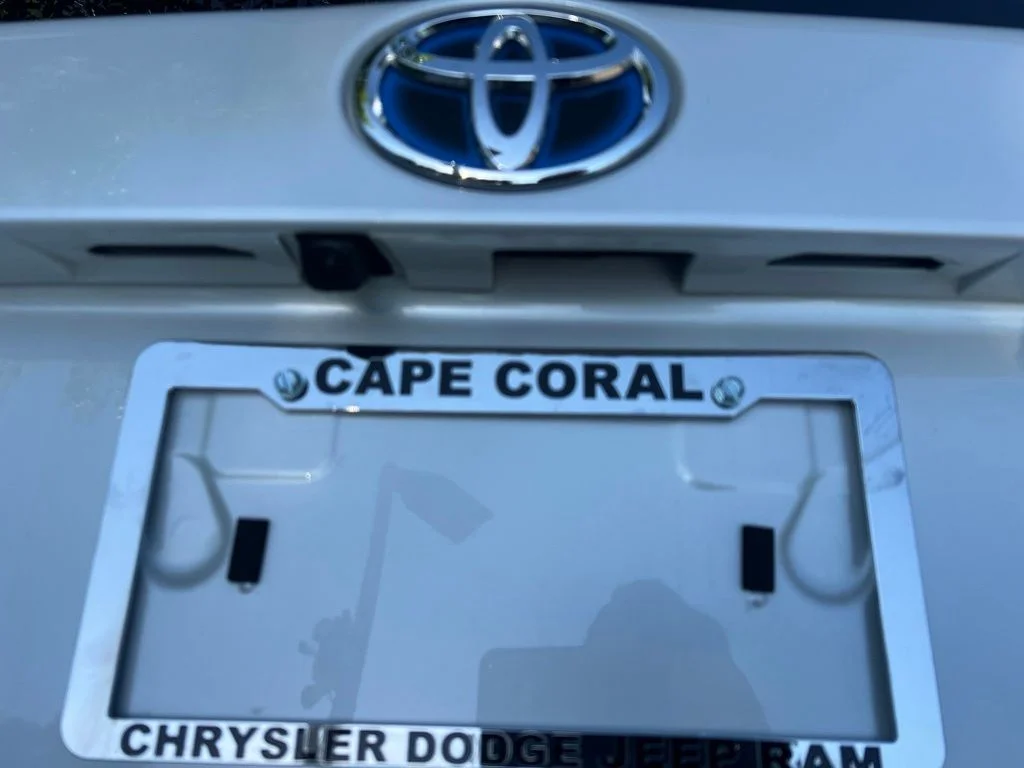 Used 2021 Beige Toyota L image 23