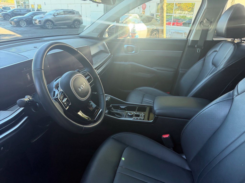Used 2025 Panthera Metal Kia X-Line EX image 15