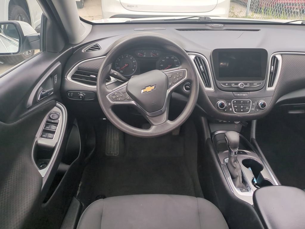 2024 Chevrolet Malibu 1LT - Photo 17