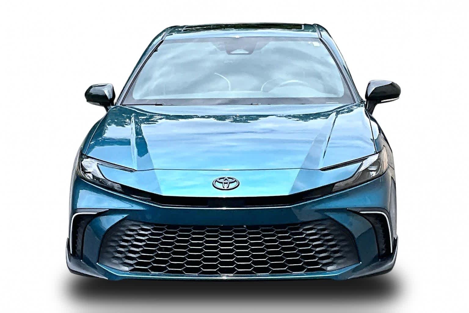 Used 2025 Ocean Gem Toyota SE image 4