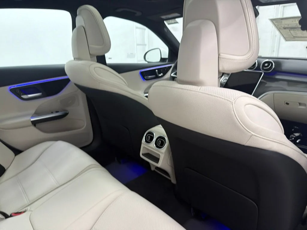 New 2026 White Mercedes-Benz C 300 image 23