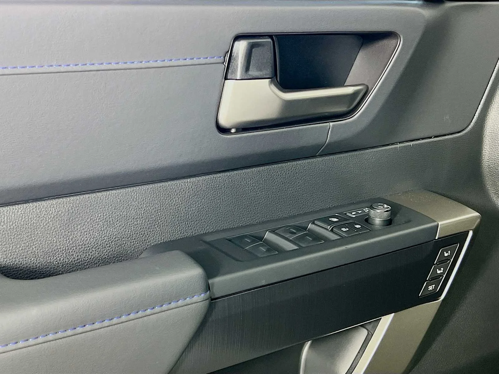 2026 Toyota Sequoia — photo 17