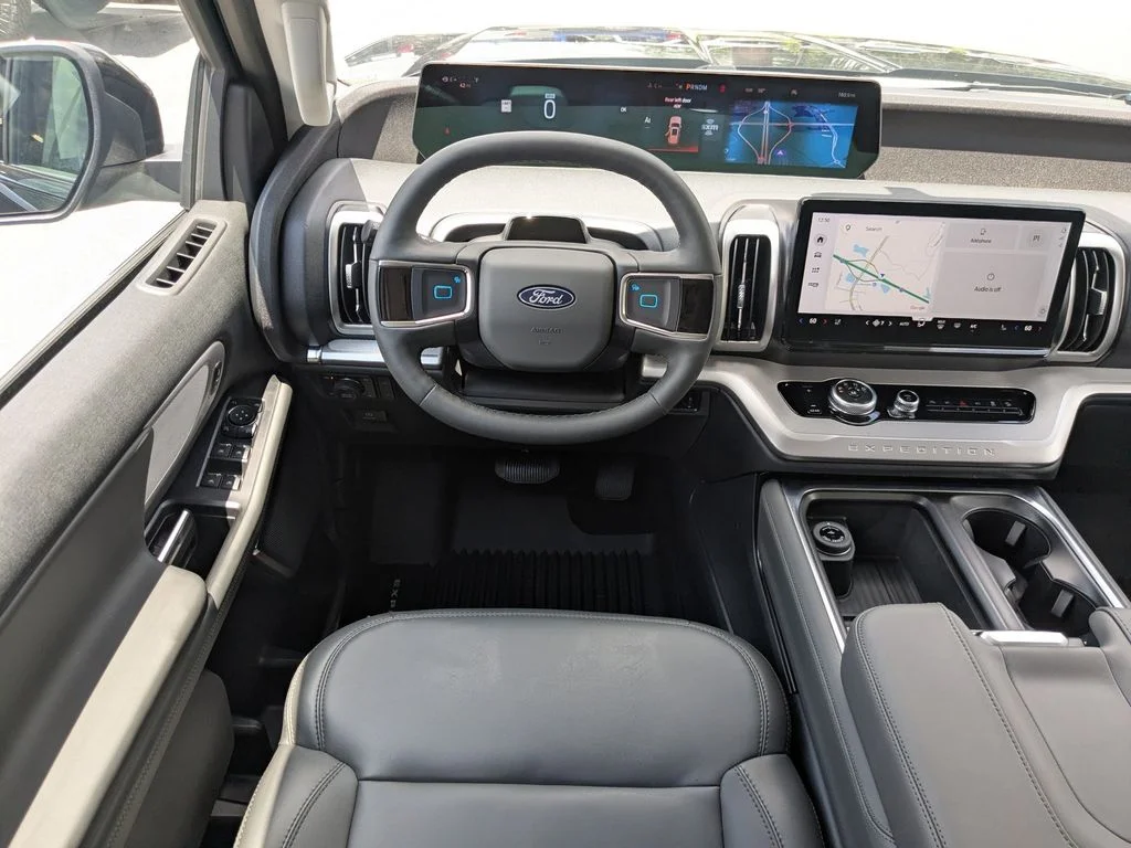 New 2026 Agate Black Metallic Ford Active image 17