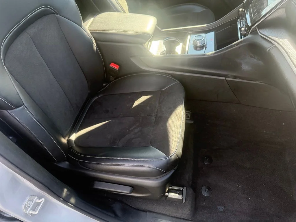 Used 2024 Silver Jeep Altitude X image 55