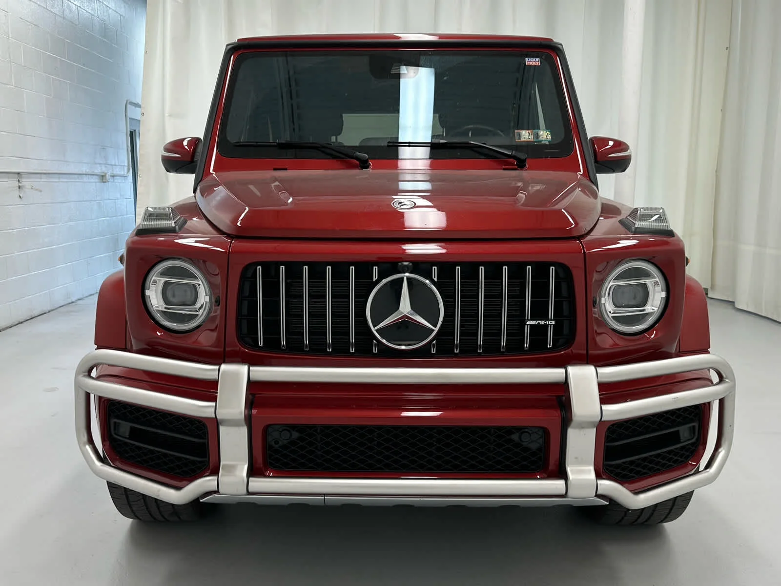 Used 2022 MANUFAKTUR Cardinal Red Metallic Mercedes-Benz AMG® G 63 image 5
