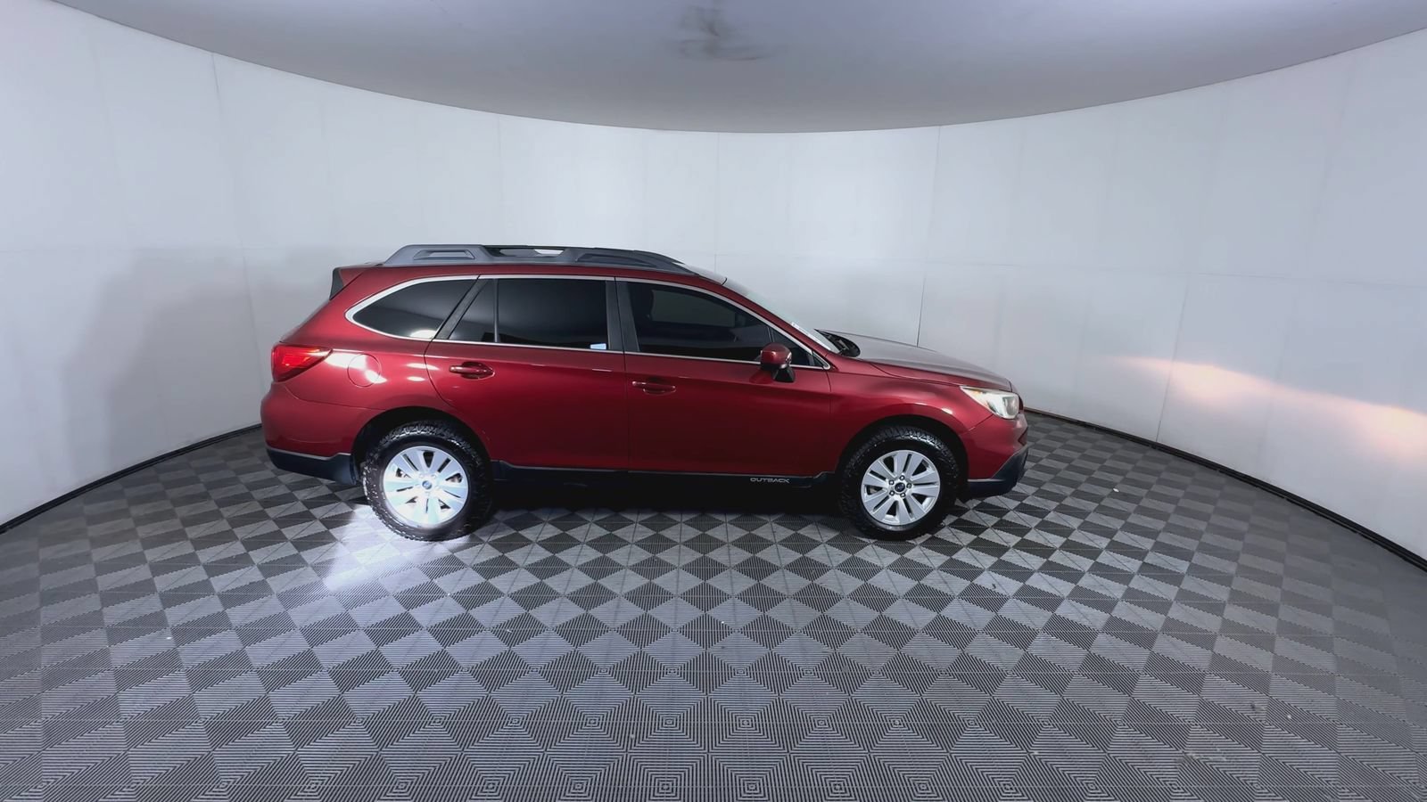 Used 2017 Venetian Red Pearl Subaru Premium image 9