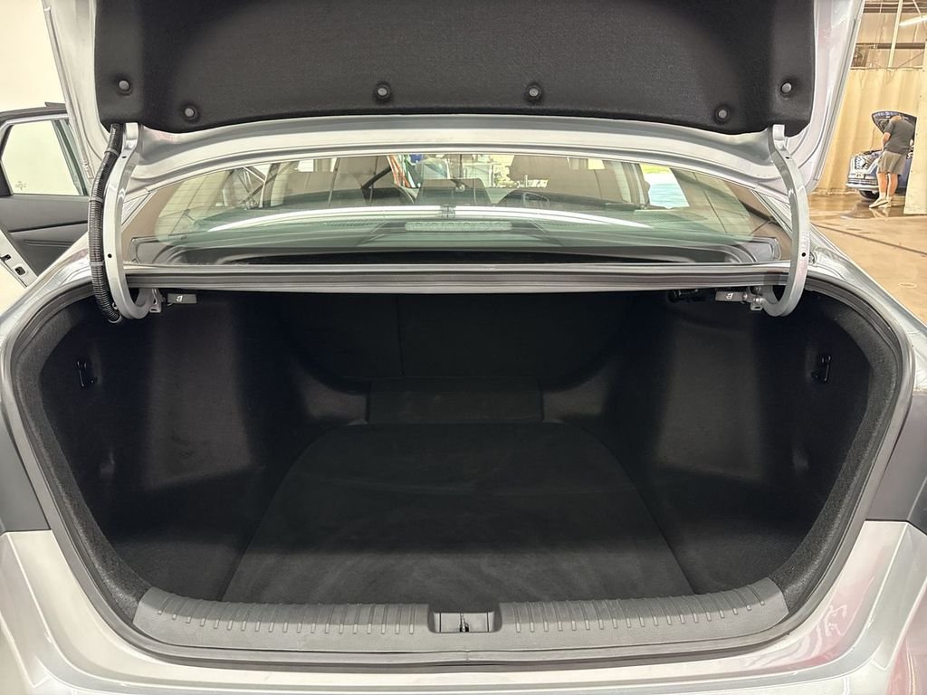 Used 2024 Silver Honda EX image 33