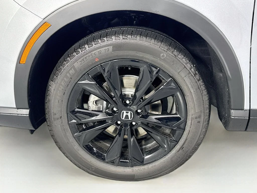 New 2026 Solar Silver Metallic Honda Sport Touring image 12