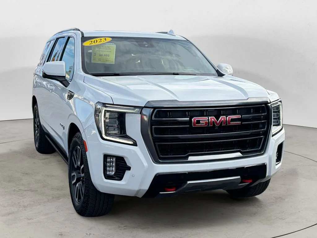 2023 GMC Yukon AT4 4X4's photo