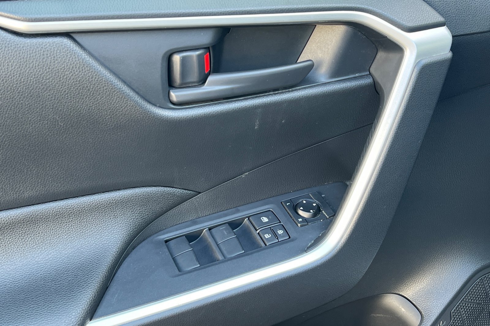 Certified Used 2023 Ice Cap Toyota Hybrid LE image 11