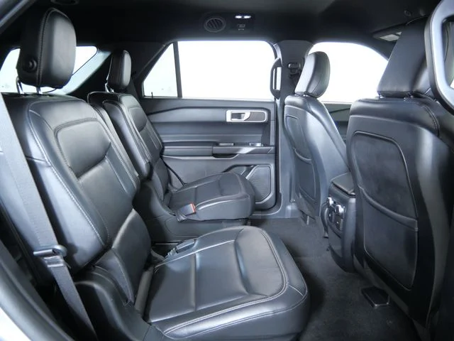 Certified Used 2020 Silver Ford XLT image 14