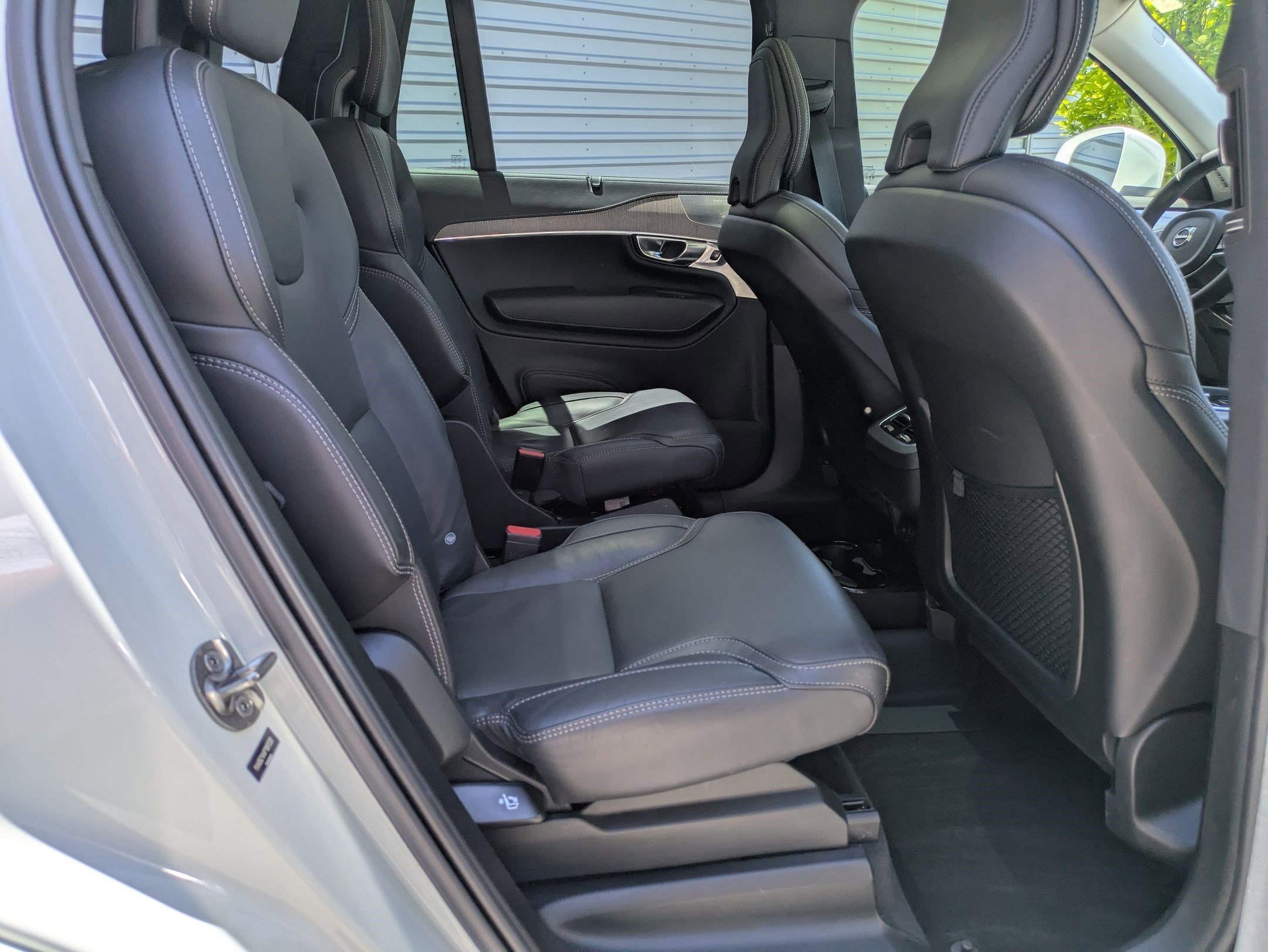 Certified Used 2023 Crystal White Volvo Ultimate image 27