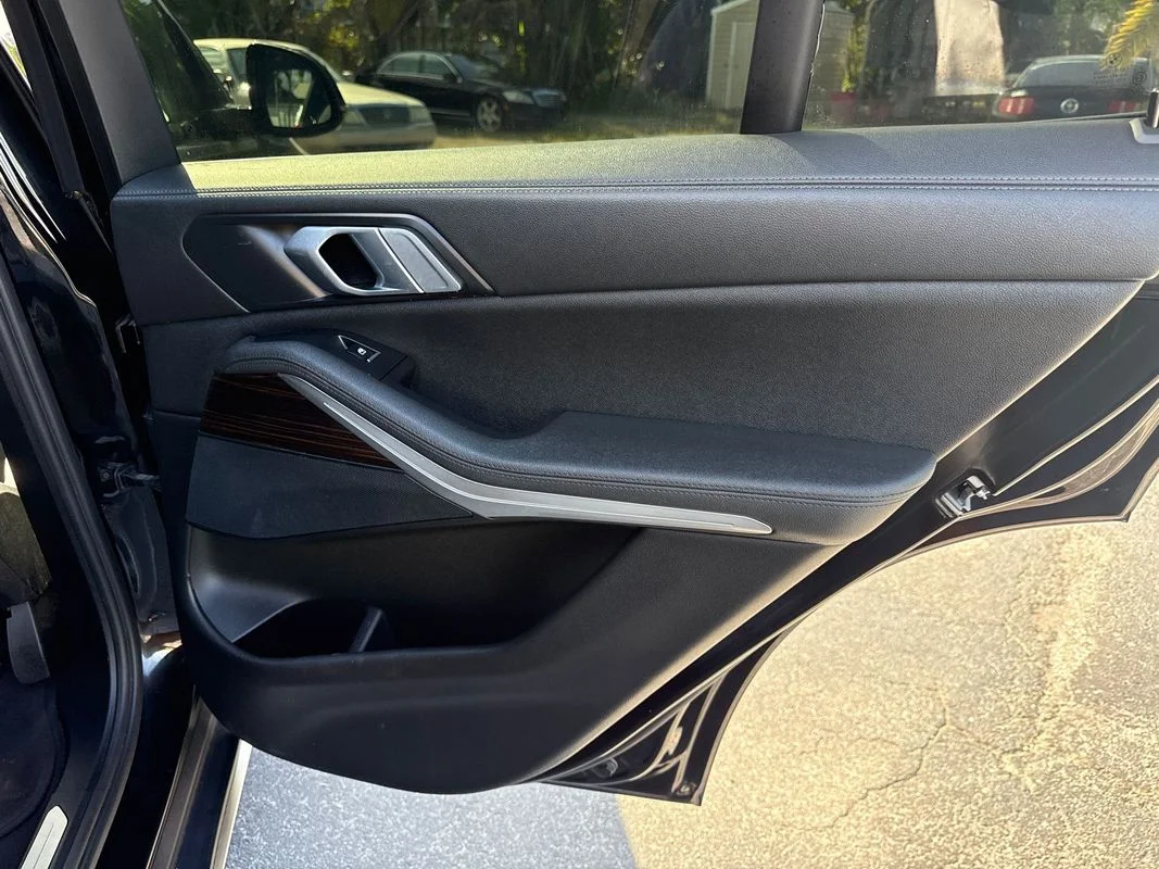 Used 2020  BMW xDrive40i image 15