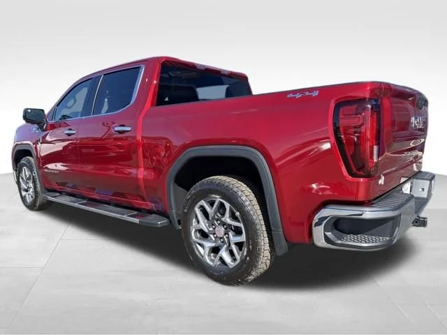 Used 2022 Cayenne Red Tintcoat GMC SLT image 3