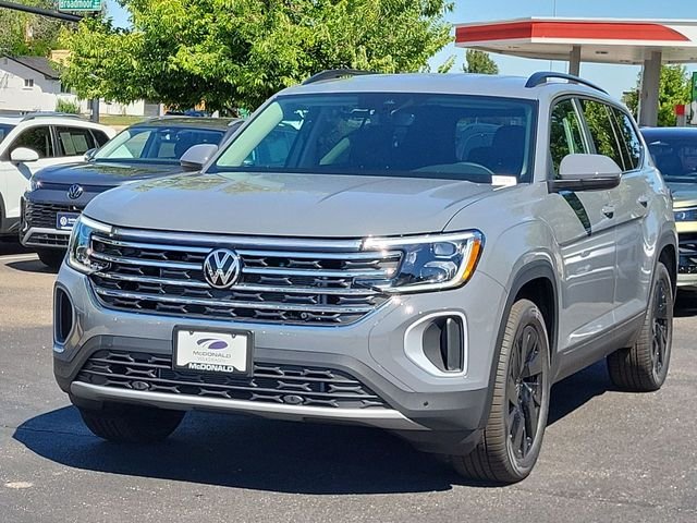 2026 Volkswagen Atlas SE w/Technology