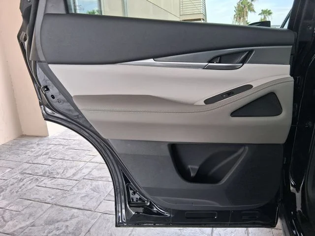 New 2027 BLACK OBSIDIAN INFINITI Pure FWD image 20