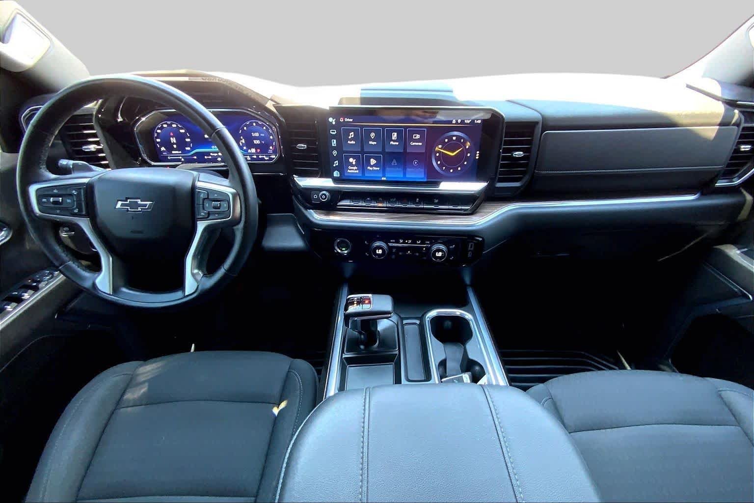 Used 2023 Summit White Chevrolet RST image 13