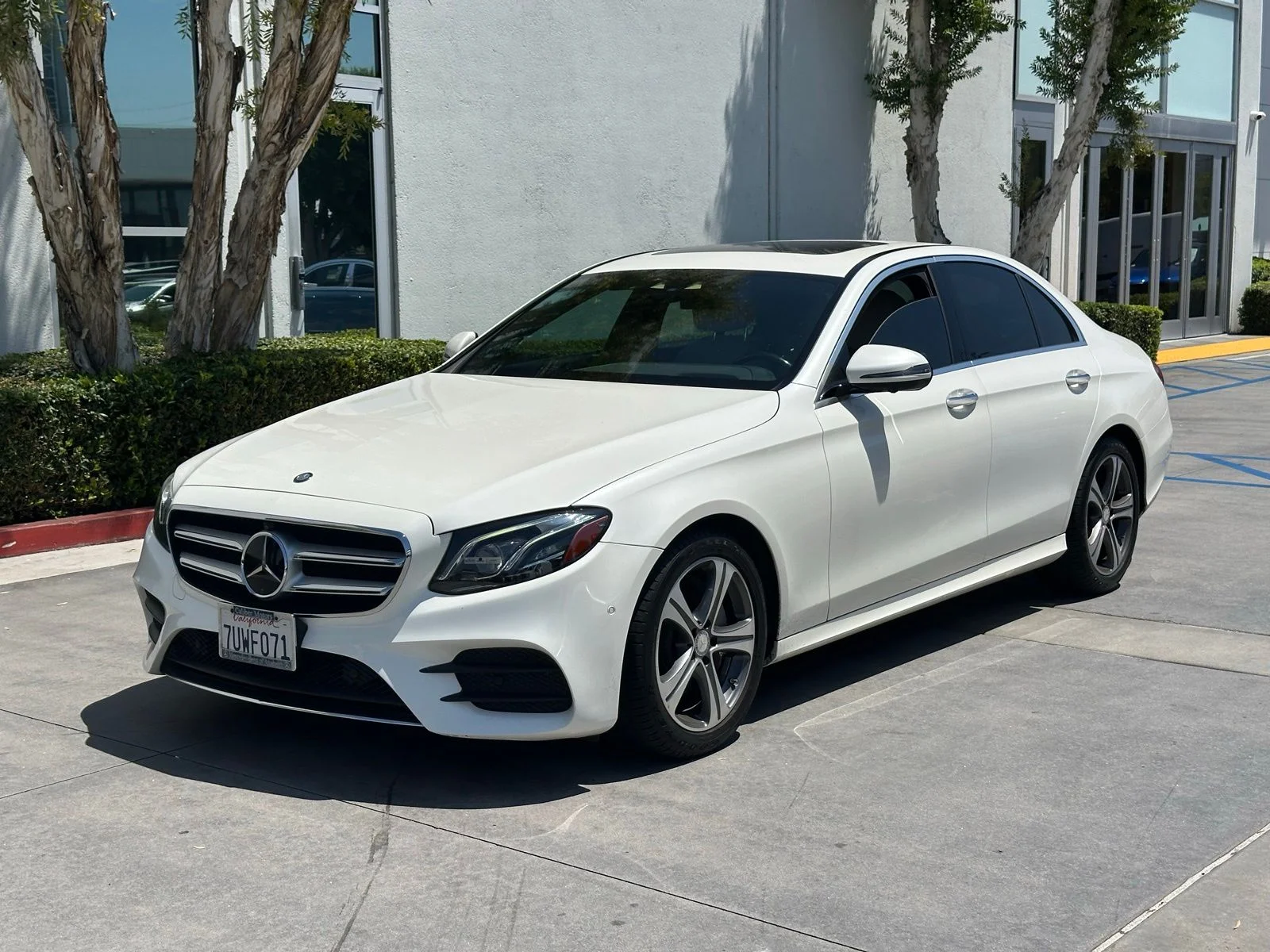2017 Mercedes-Benz E-Class E300's photo