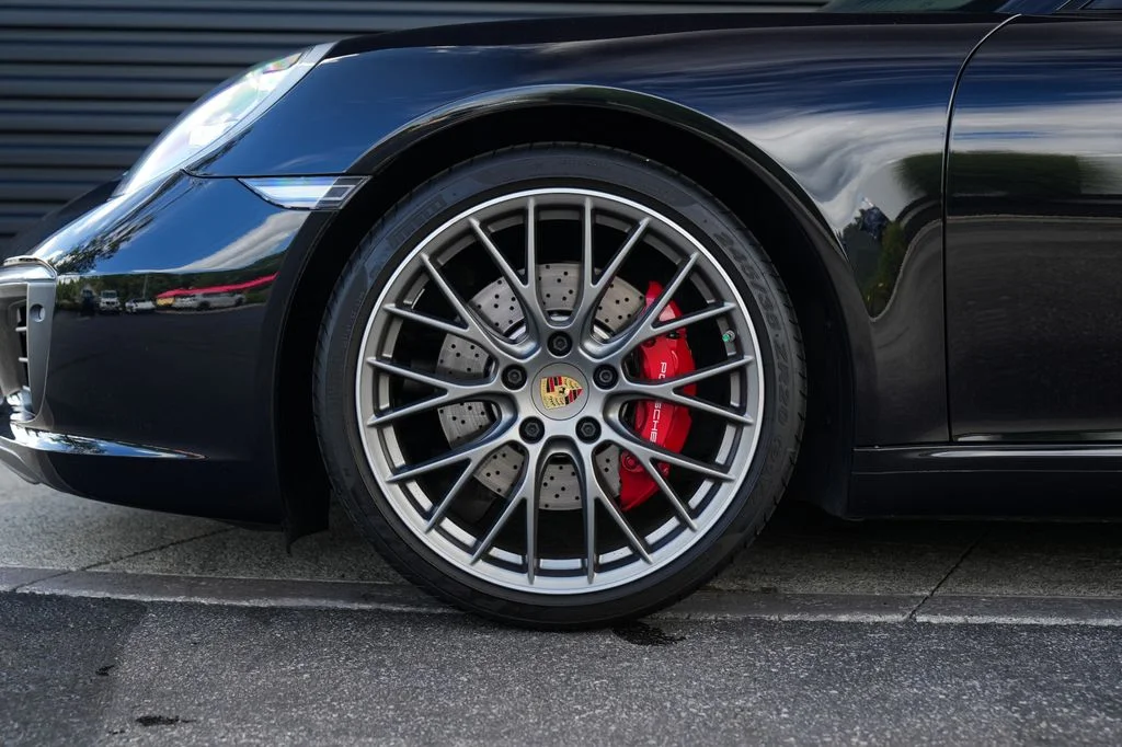 Certified Used 2018  Porsche Carrera S image 11