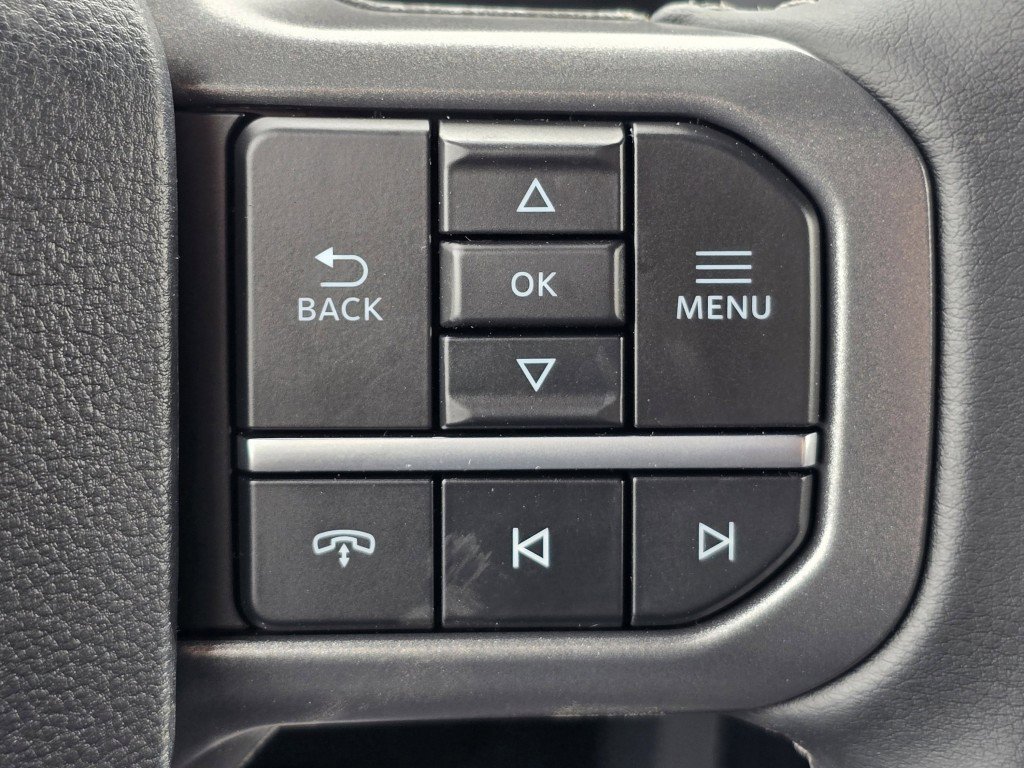 New 2026 Oxford White Ford XLT image 12