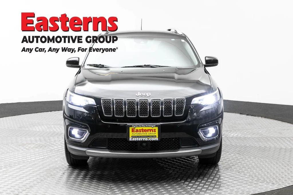 Used 2021 Black Jeep Limited image 2