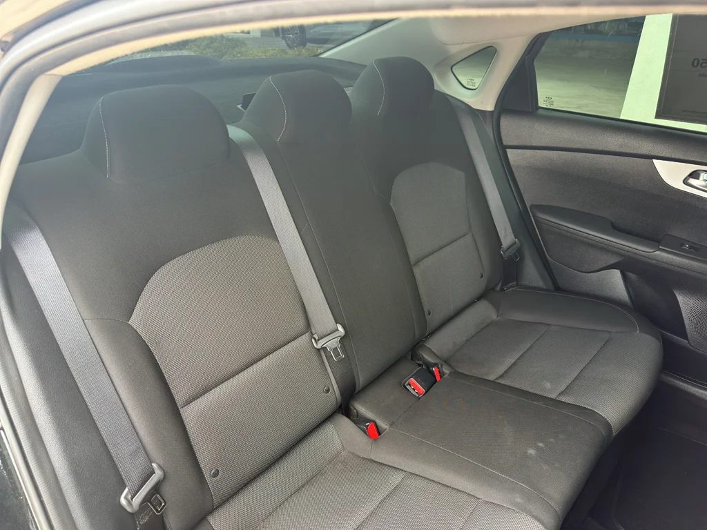 Used 2024 Aurora Black Kia LX image 22