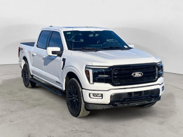 Used 2024 White Ford Lariat image 3