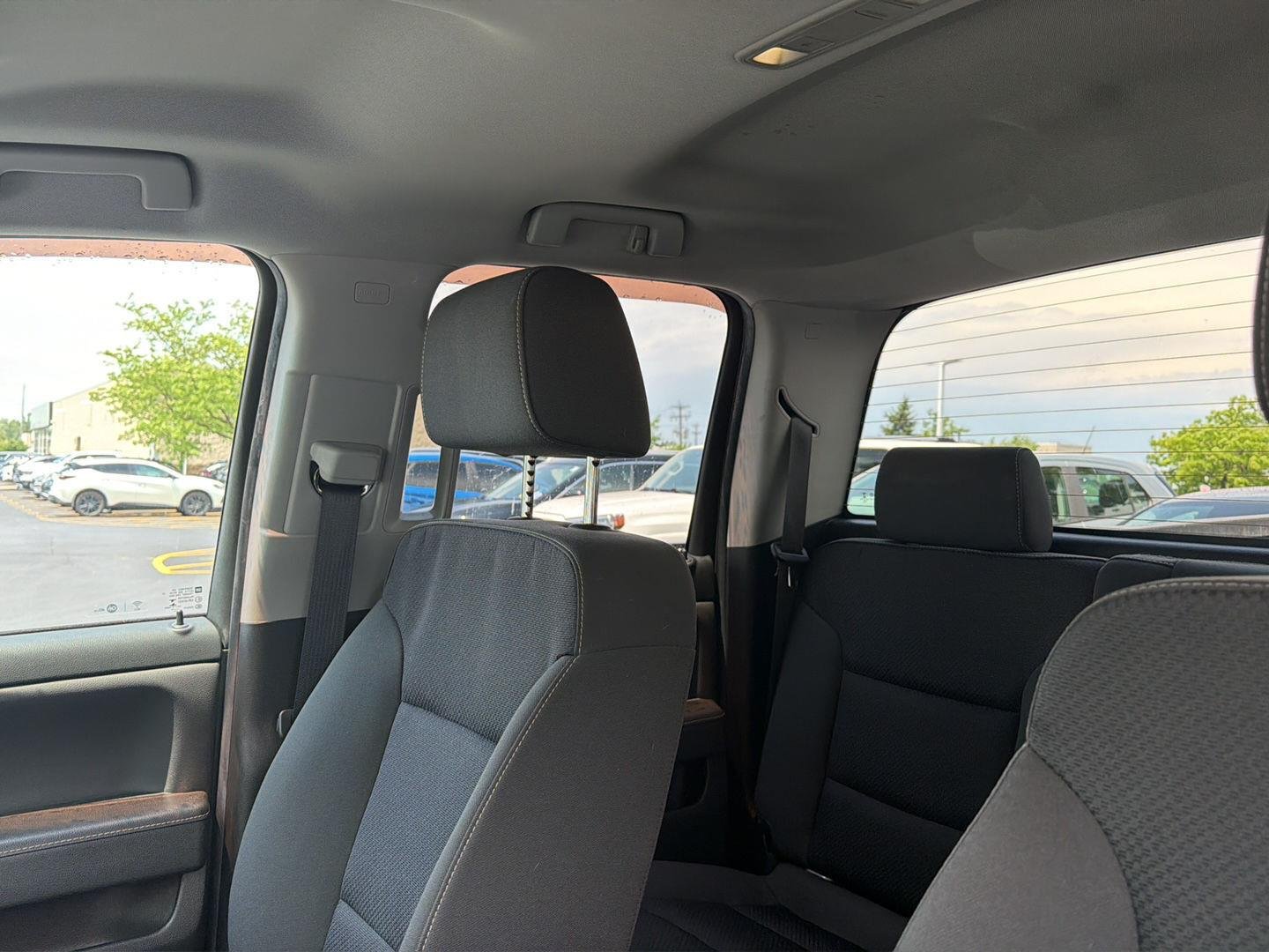 Used 2018 Black Chevrolet LT image 9