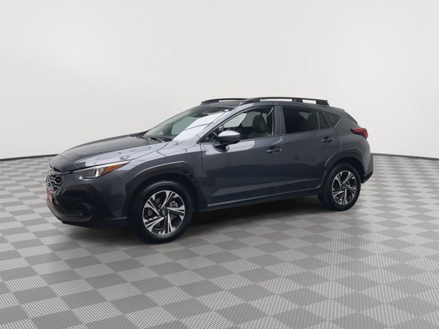 Used 2025 Crystal Black Pearl Subaru Premium image 34