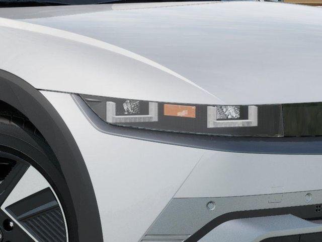 New 2026 White Hyundai SEL image 9