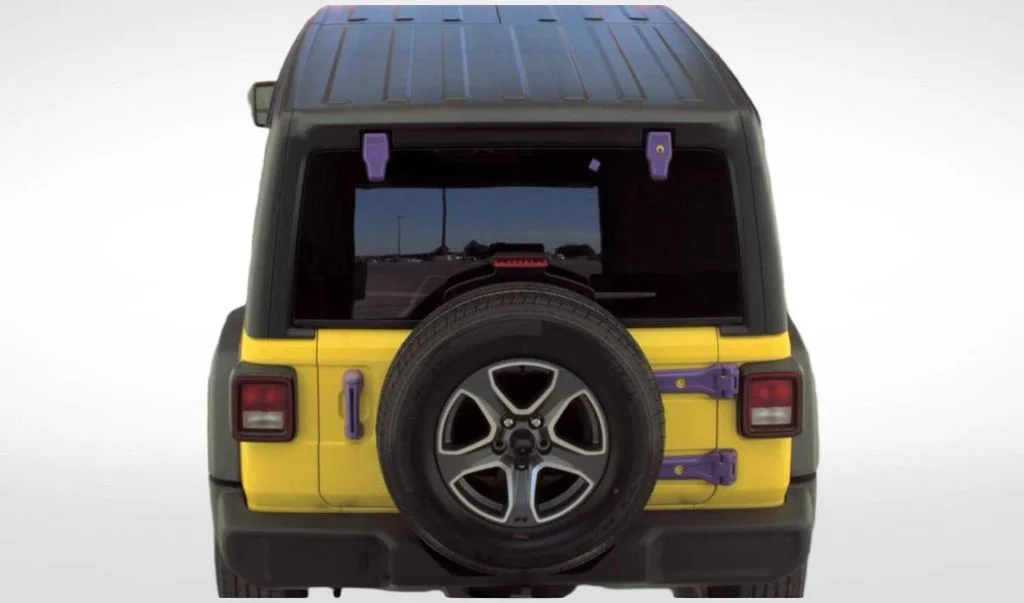 Used 2023 Yellow Jeep Sport S image 5